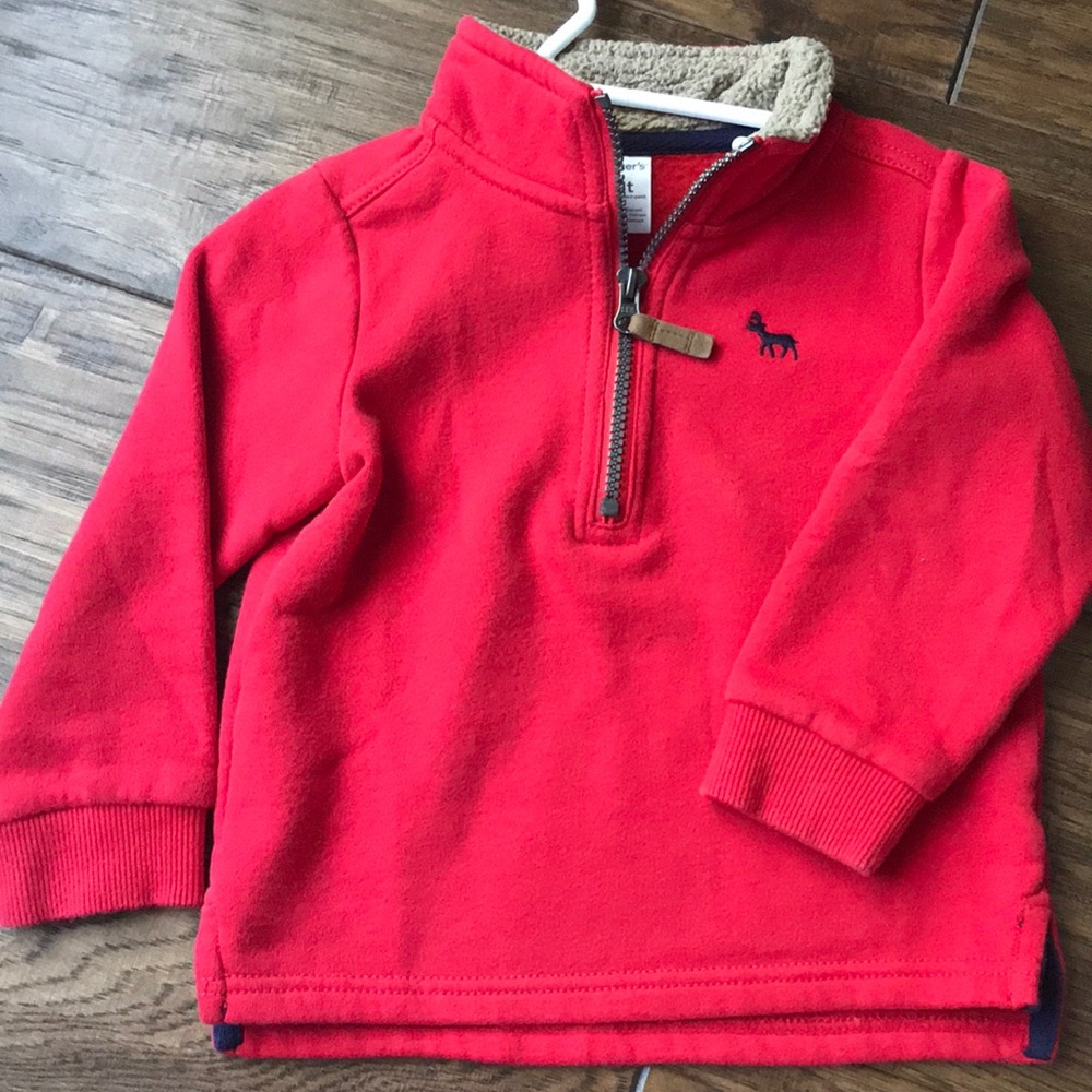 Long-sleeved Red Pull Over